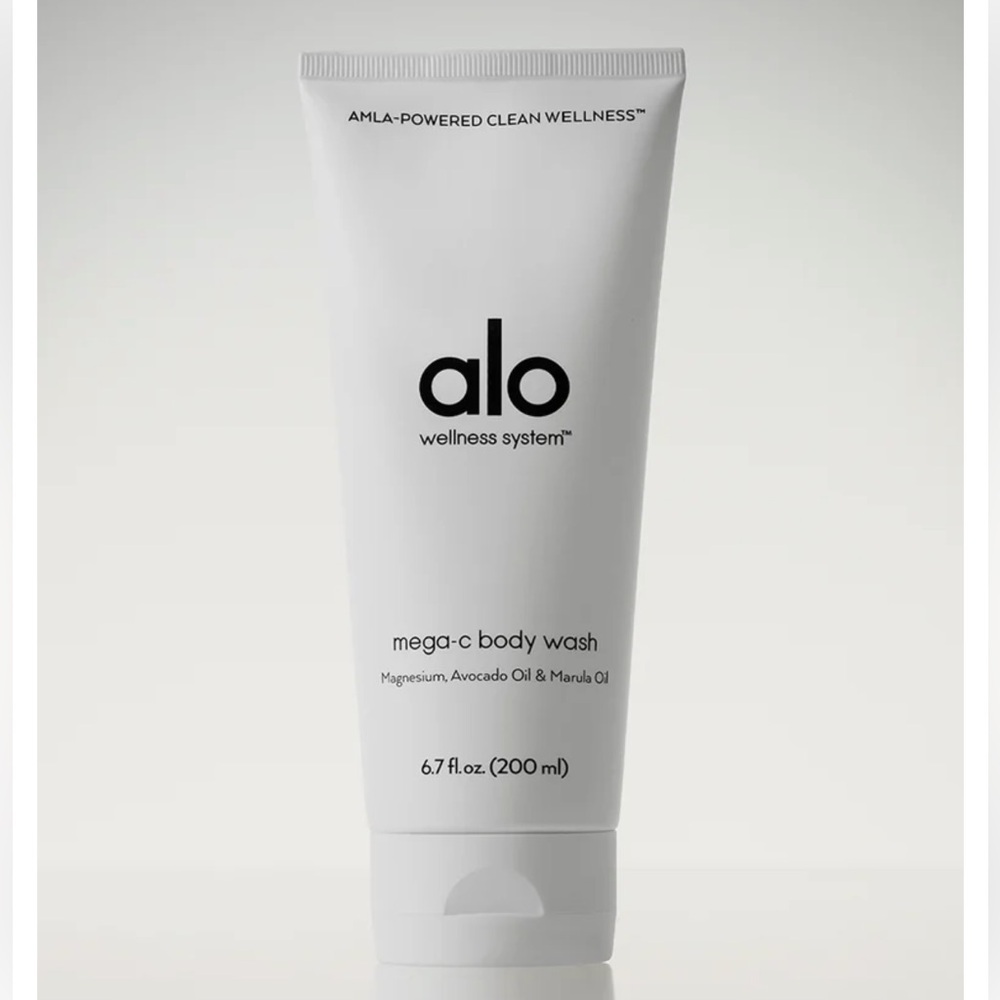 ALO Yoga Mega-C Body Wash Brand New NWT 🤍